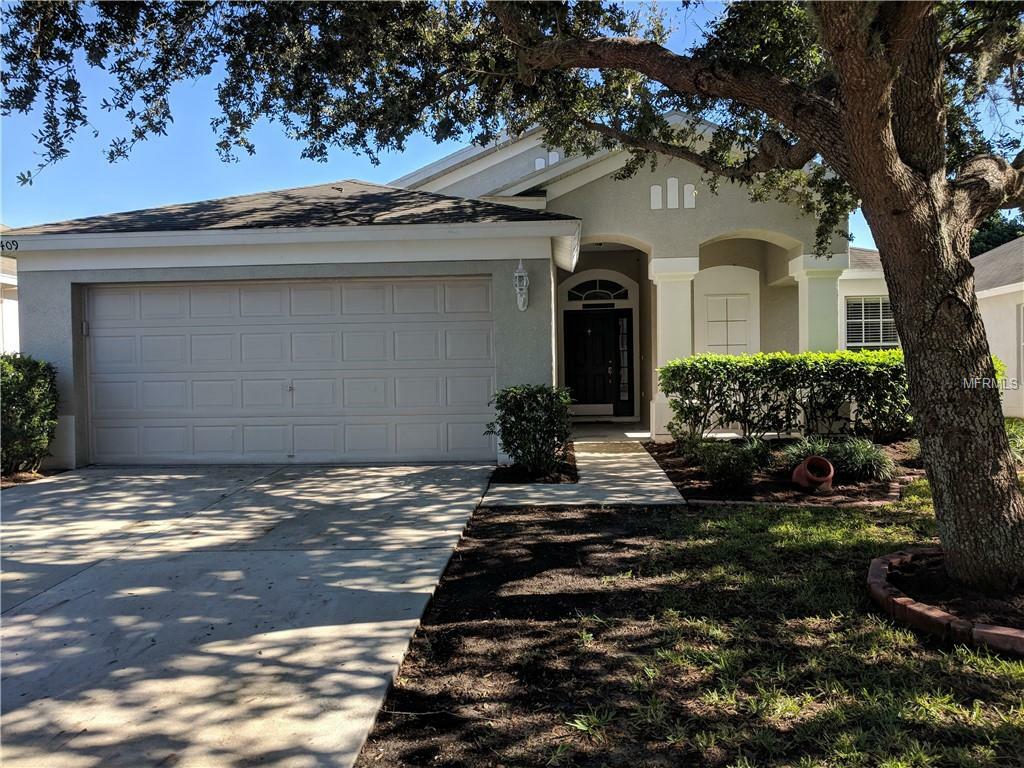 Property Photo:  12409 Cedarfield Drive  FL 33579 