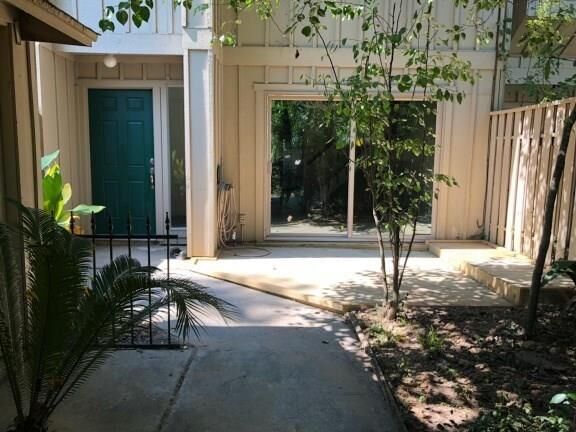 Property Photo:  2204 W Settlers Way  TX 77380 