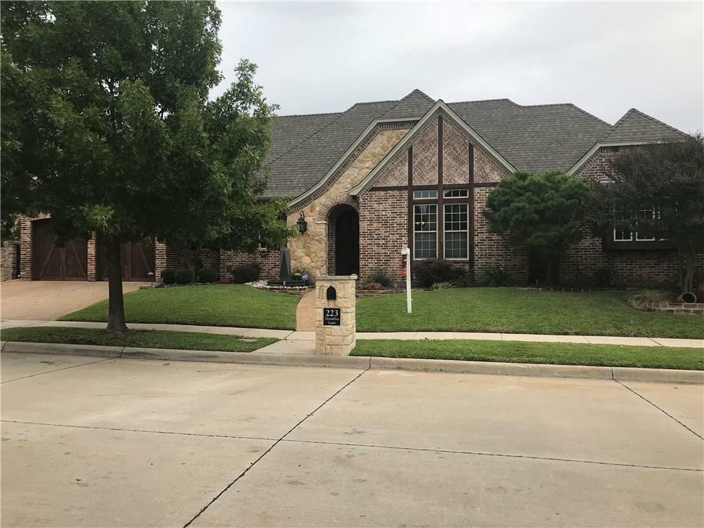 Property Photo: 223 Versailles Lane TX 76248