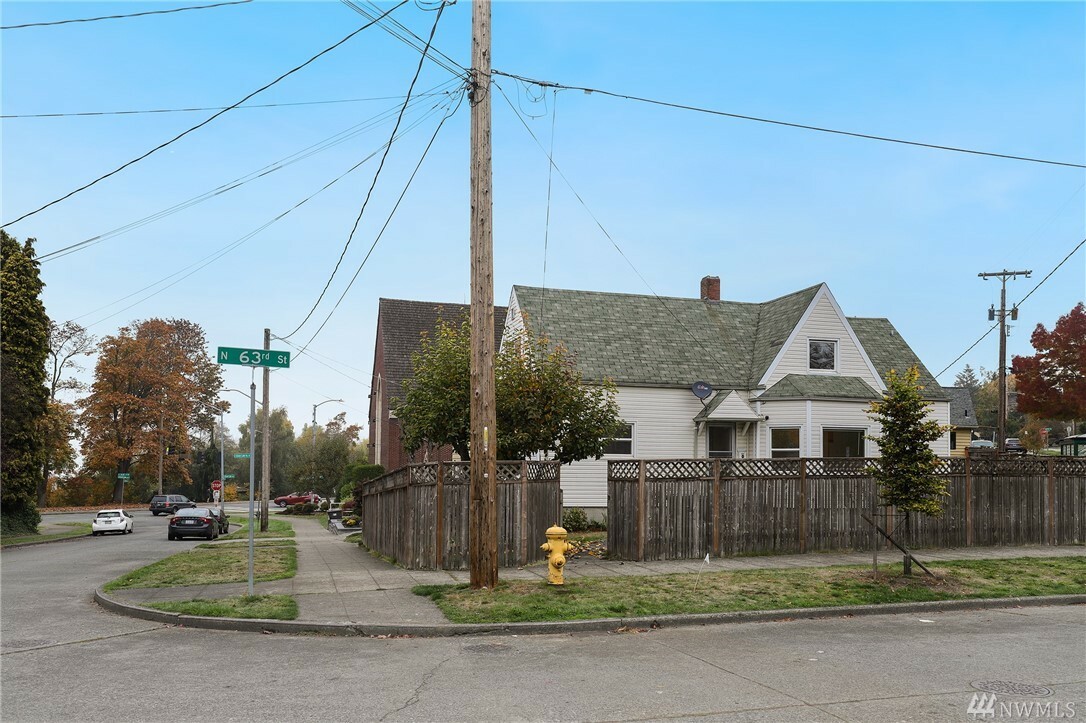 Property Photo:  6302 Meridian Ave N  WA 98103 