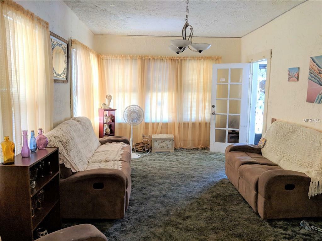 Property Photo:  4504 N Ola Avenue  FL 33603 