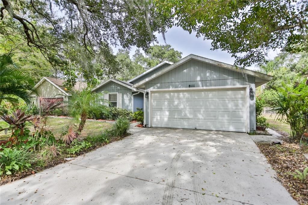 Property Photo:  8111 50th St Circle E  FL 34243 