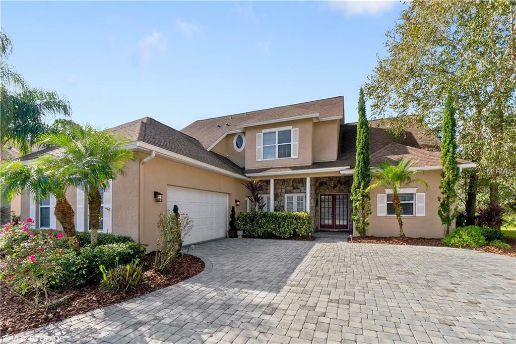 Property Photo:  10445 Canary Isle Drive  FL 33647 