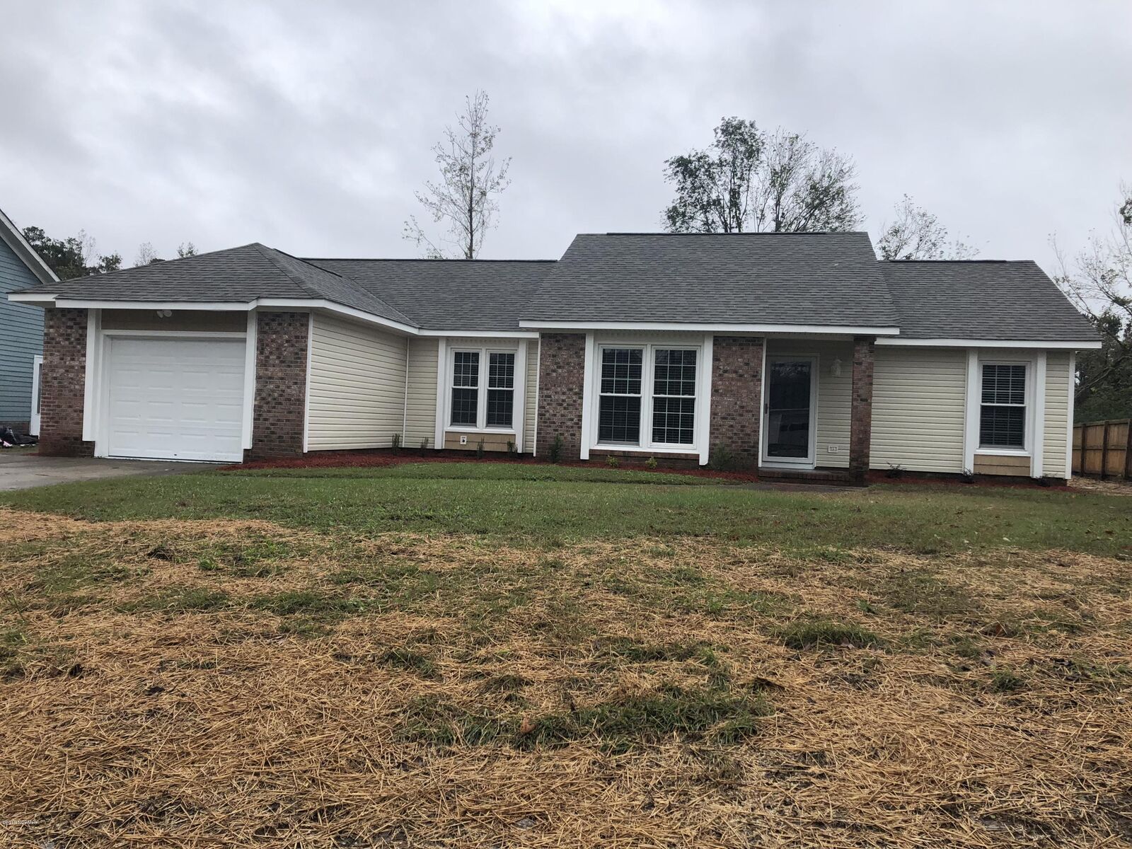 Property Photo:  263 Bayberry Court  NC 28540 