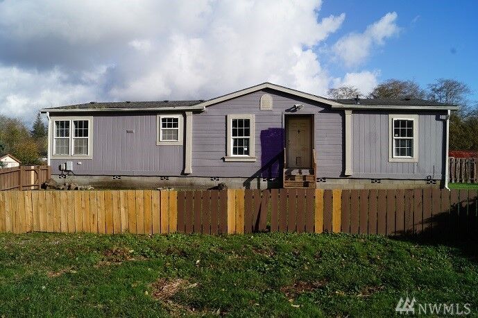 Property Photo:  101 E Mohler St  WA 98520 