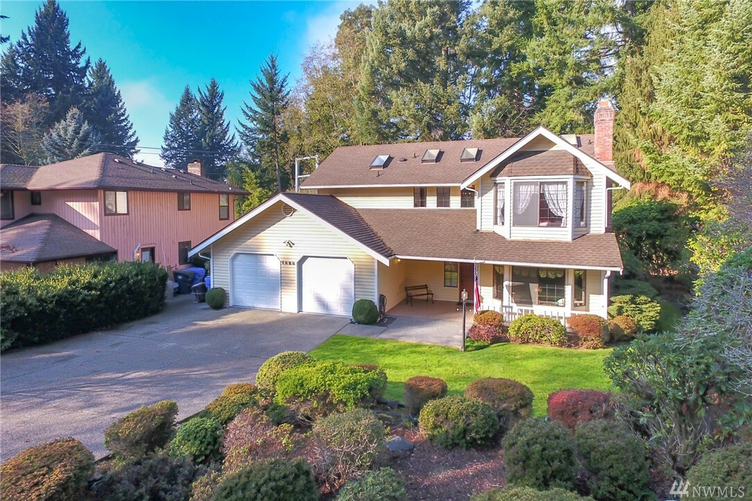 Property Photo:  7023 Cameo Dr SW  WA 98498 