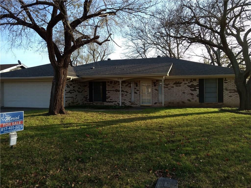 Property Photo:  6704 Fair Meadows Drive  TX 76182 