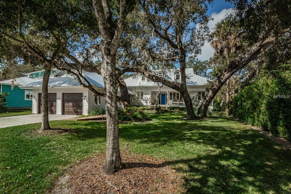 Property Photo:  3642 Shady Lane  FL 34683 