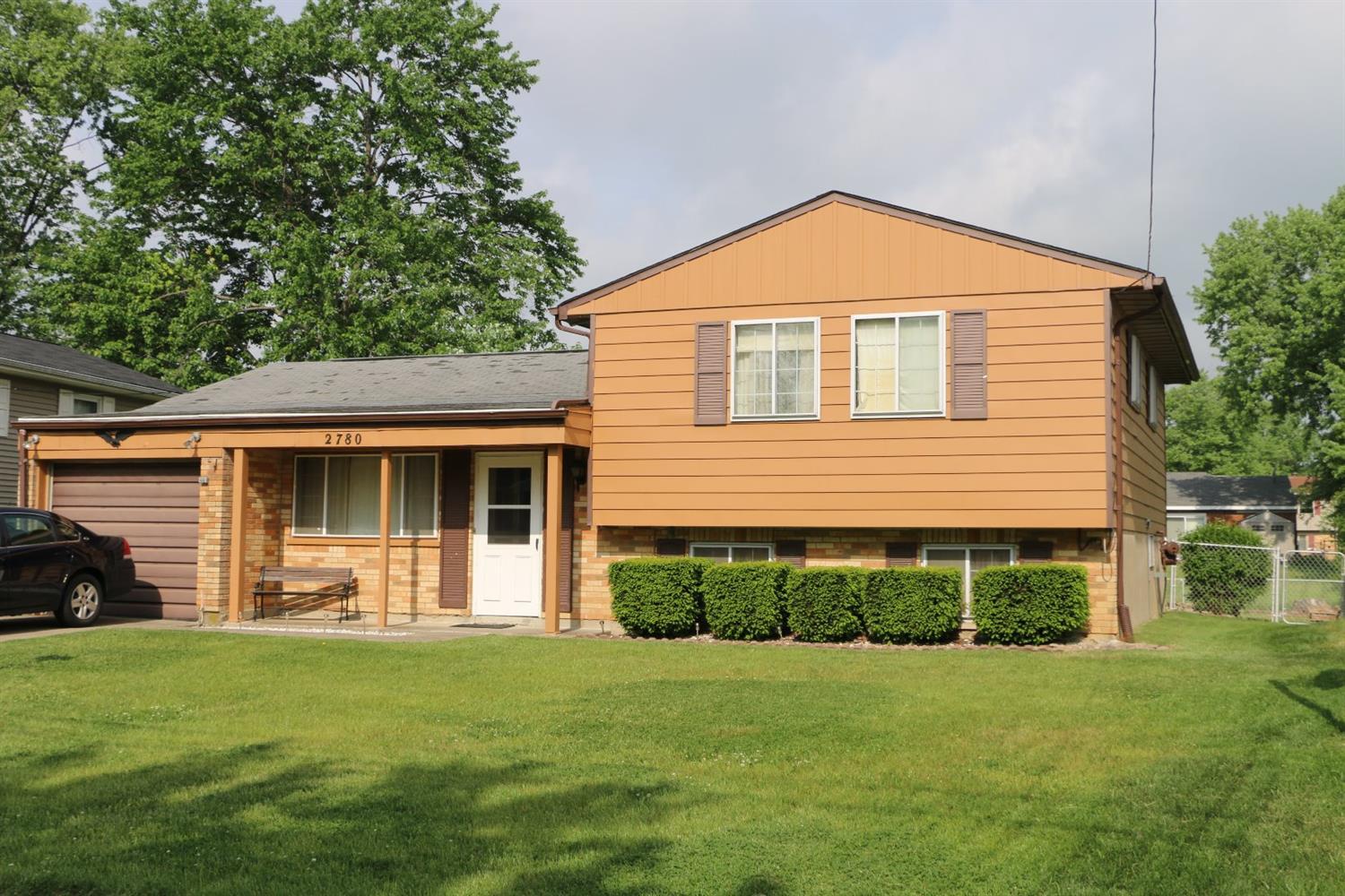 Property Photo: 2780 Leota Lane OH 45251