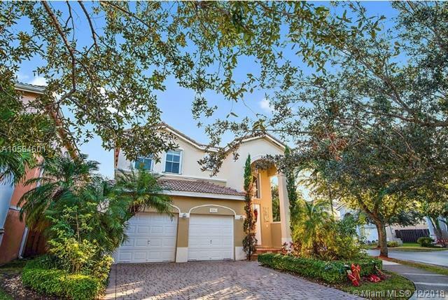 Property Photo: 11360 NW 47th FL 33178