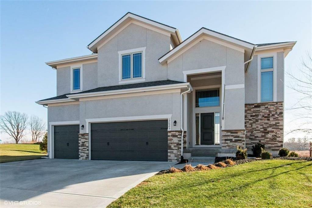 Property Photo: 17665 NW 127th Street MO 64079
