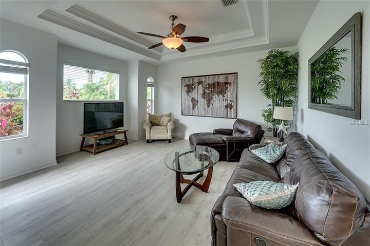 Property Photo: 214 Heritage Isles Way FL 34212