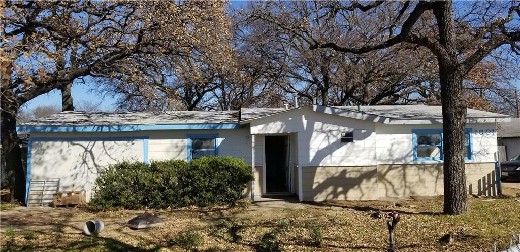 Property Photo:  4601 E Berry Street  TX 76105 