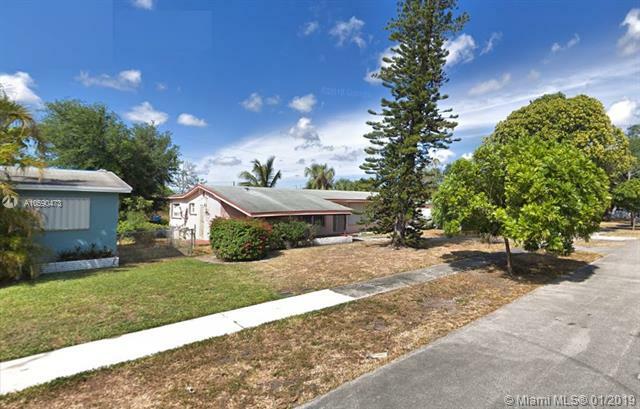 Property Photo:  831 NW 167th Ter  FL 33169 