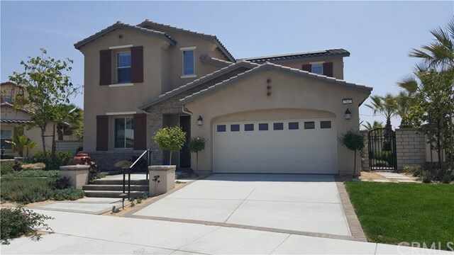 Property Photo:  7542 Cabrillo Way  CA 92880 