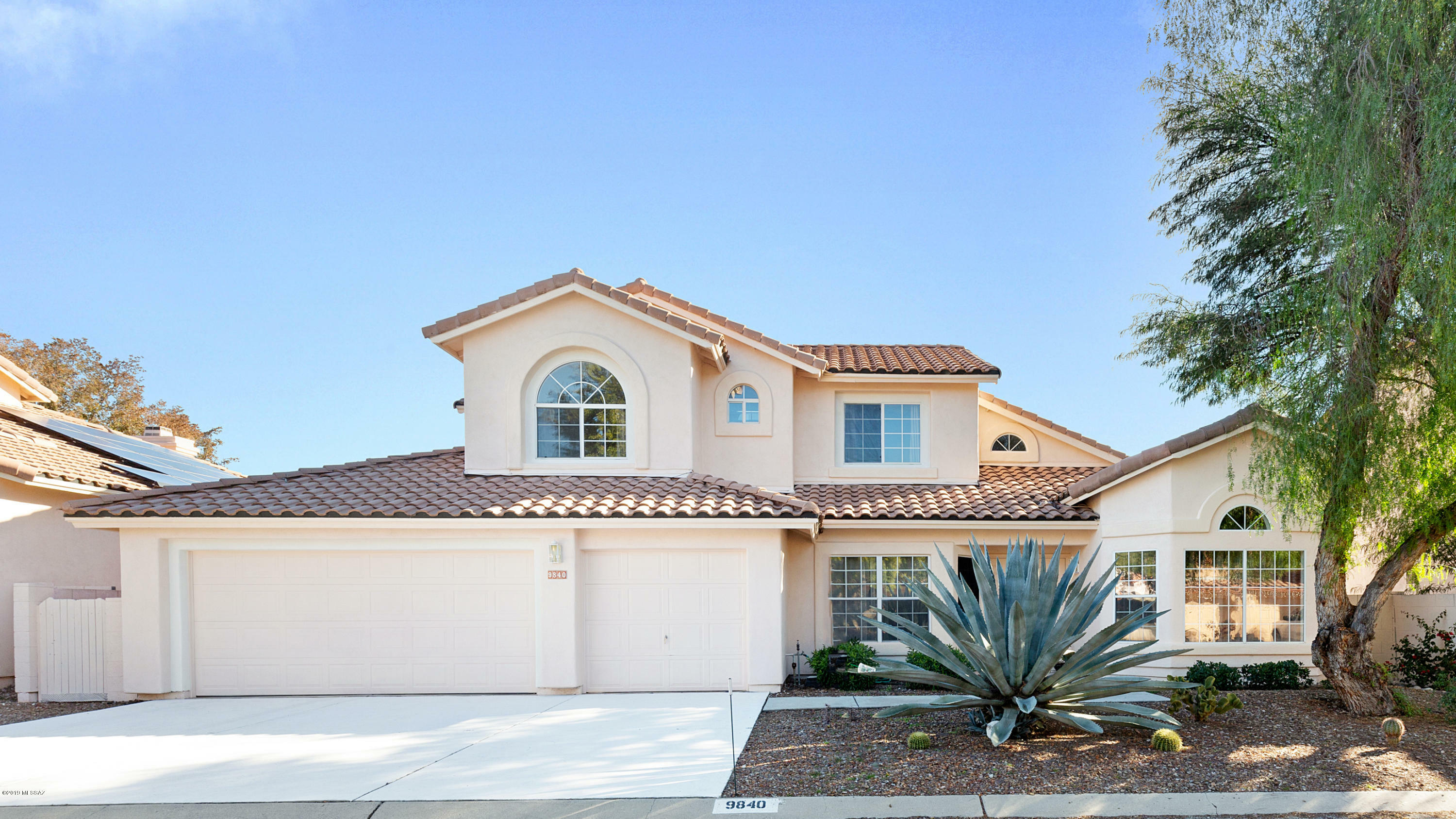 Property Photo: 9840 N Western Fork Trail AZ 85742