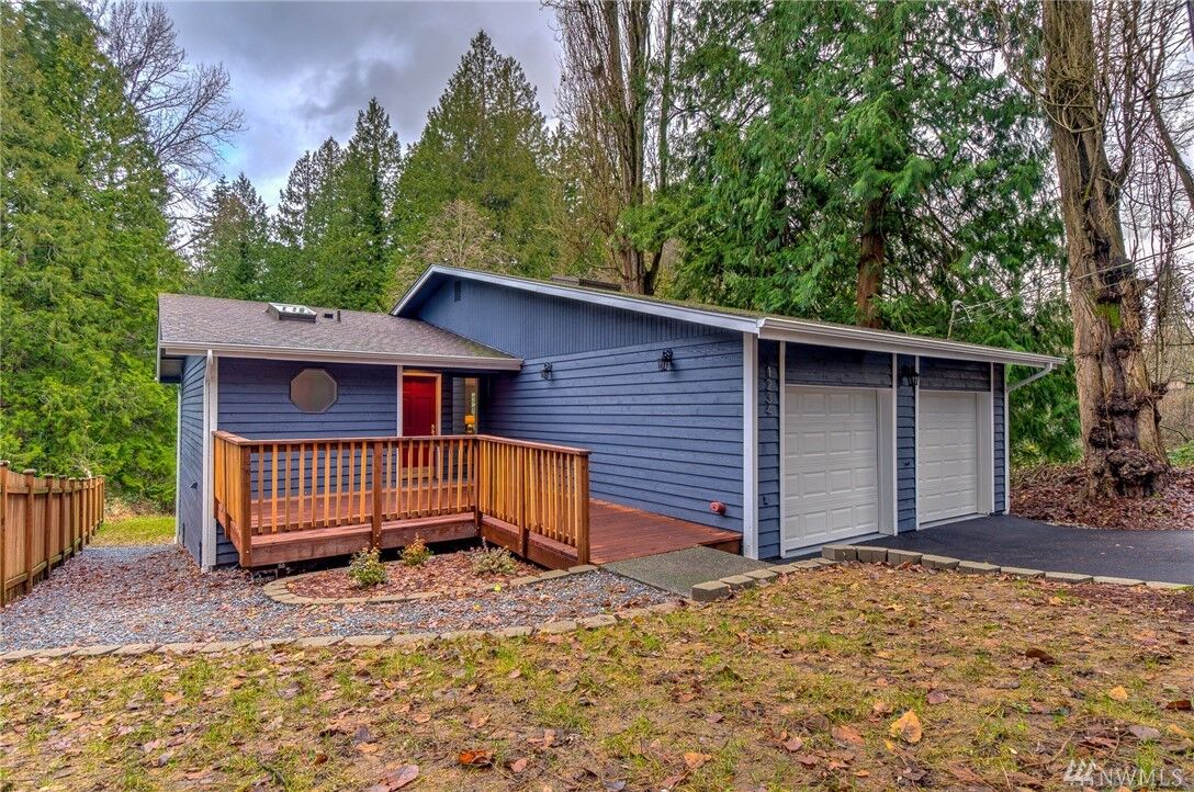 Property Photo:  1234 NE Ballinger Place  WA 98155 