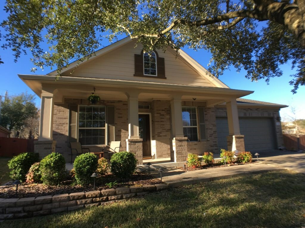 Property Photo:  2201 Conway Cove  TX 78664 