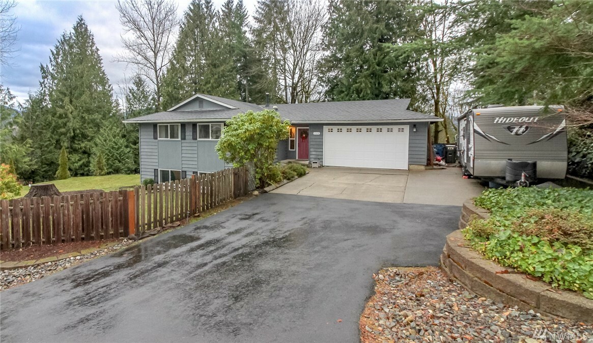 Property Photo:  17010 193rd Ave SE  WA 98058 