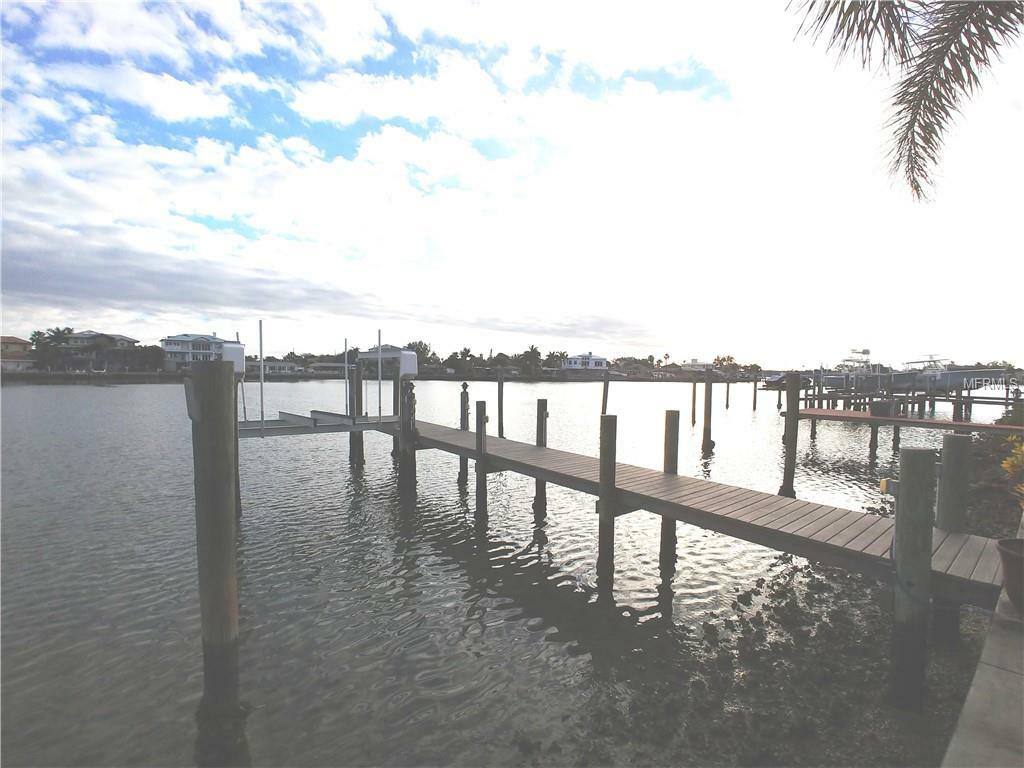 Property Photo:  2509 Bay Boulevard A  FL 33785 