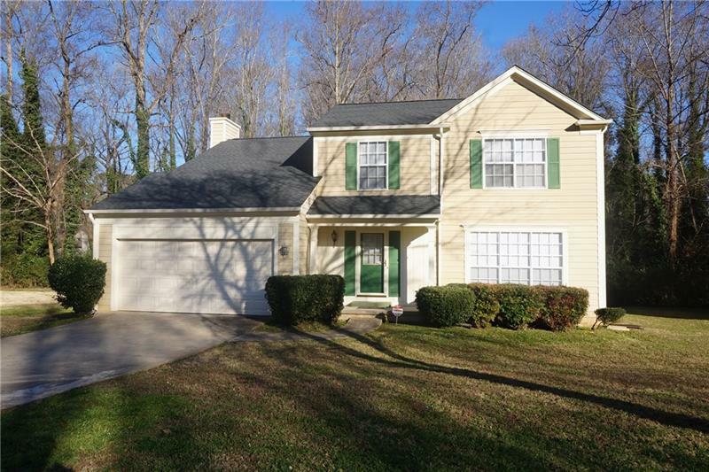 Property Photo: 4076 Pinehurst Valley Drive 30034