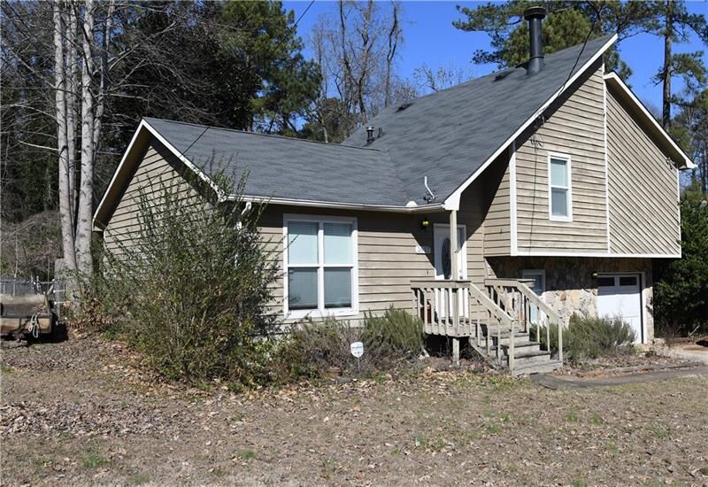 Property Photo:  2632 Castlerock Drive   30096 