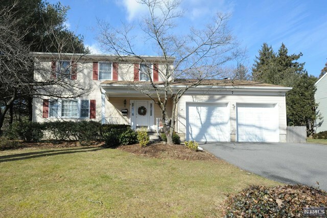 Property Photo:  7 Orchard Street  NJ 07432 