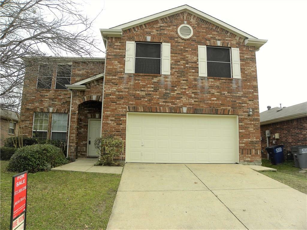 Property Photo: 3109 Kingsbrook Drive TX 75098