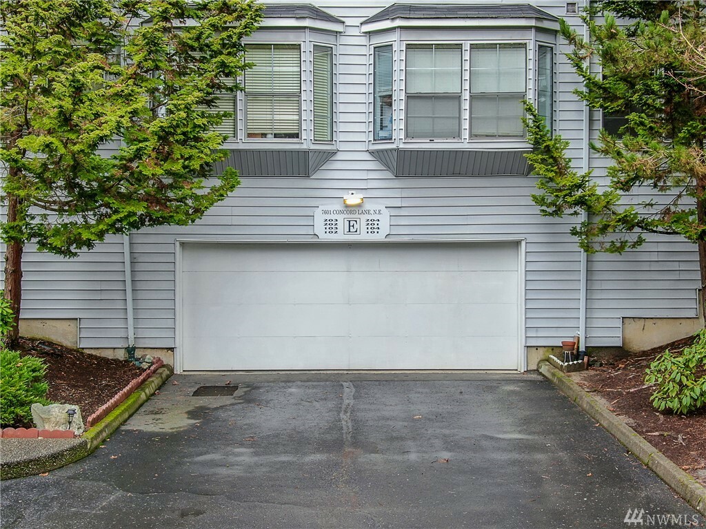 Property Photo:  7601 Concord NE E201  WA 98311 