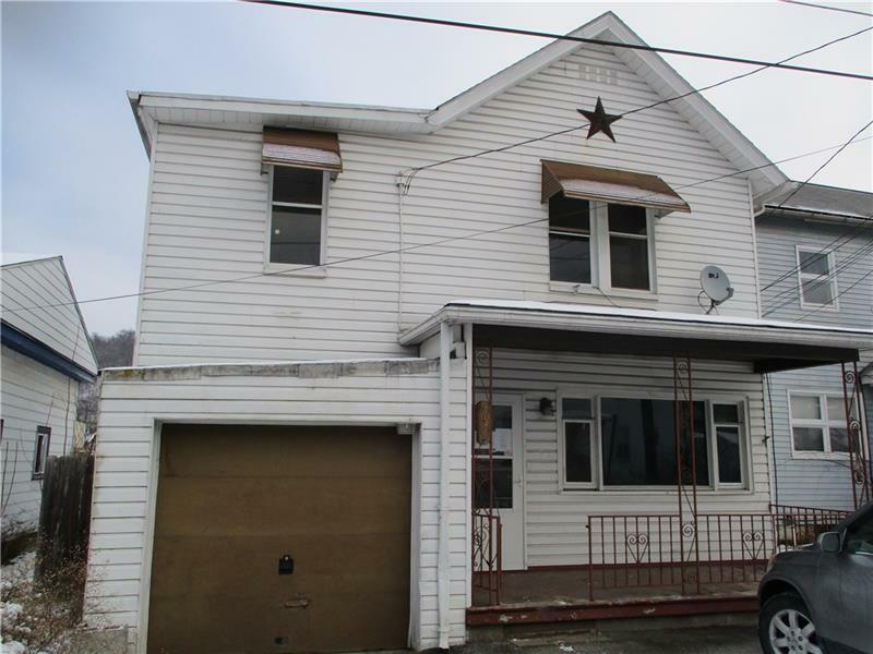 Property Photo:  11 Walnut Street  PA 15423 