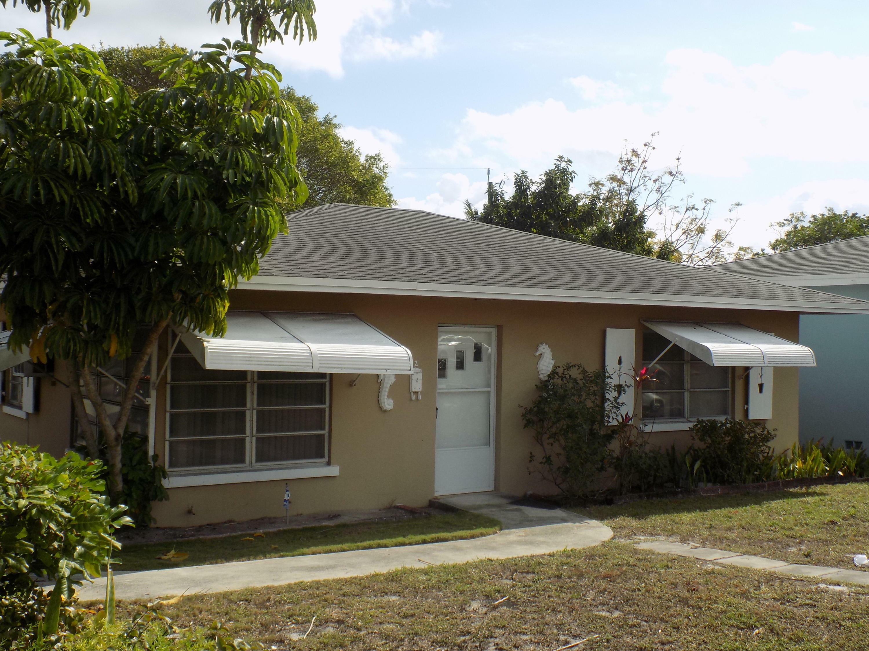 Property Photo:  932 N B Street  FL 33460 