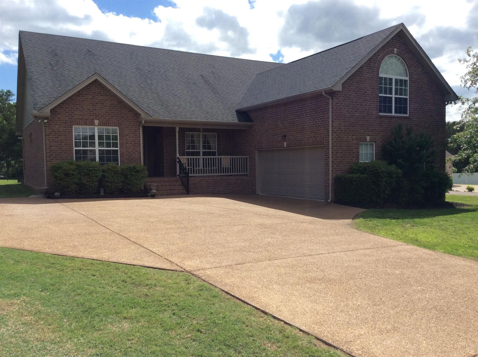 Property Photo: 821 Oslo Rd TN 37122
