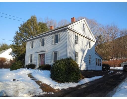 Property Photo:  104 East St  MA 01027 