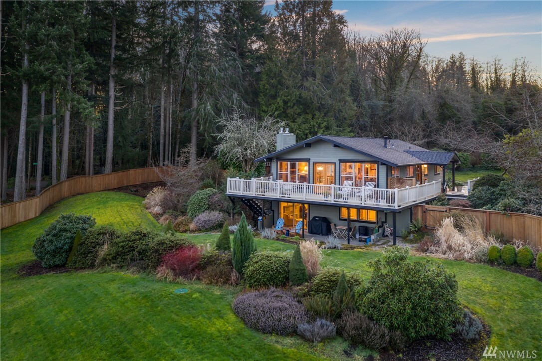 Property Photo: 2104 59th Ave NW WA 98502