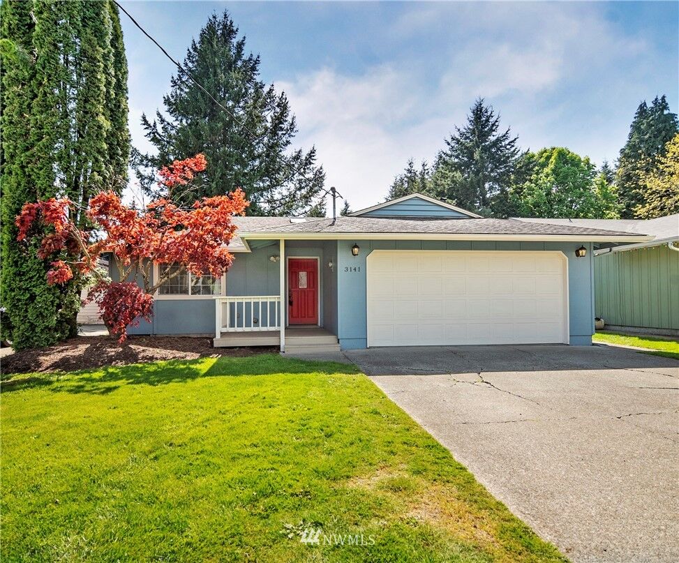 Property Photo: 3141 Pennsylvania Street WA 98632
