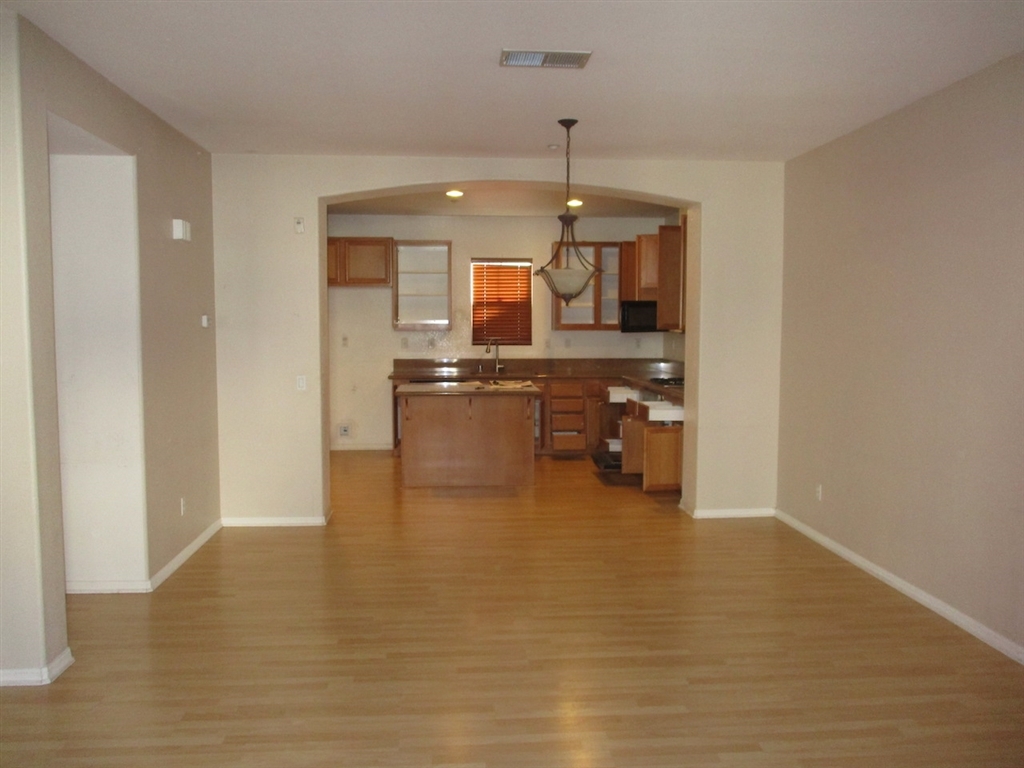 Property Photo:  1295 Blue Jean Way 4  CA 91913 