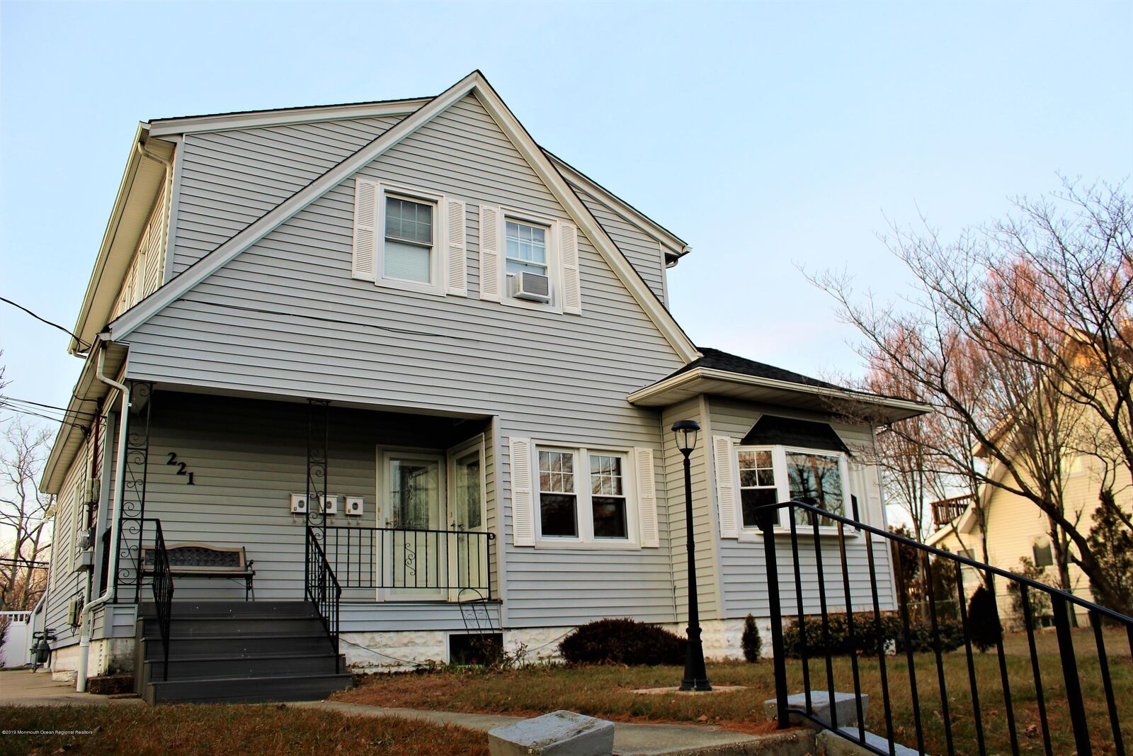 Property Photo:  221 Maple Place  NJ 07735 