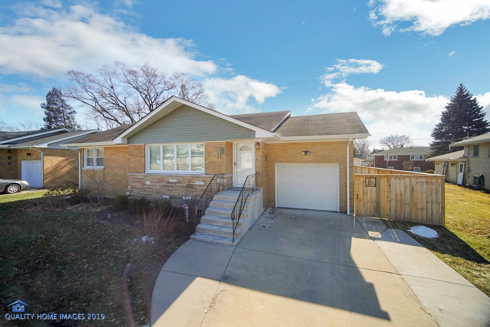 Property Photo:  6471 West 88th Place  IL 60453 