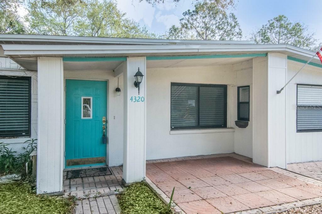 Property Photo:  4320 S Cameron Avenue  FL 33611 