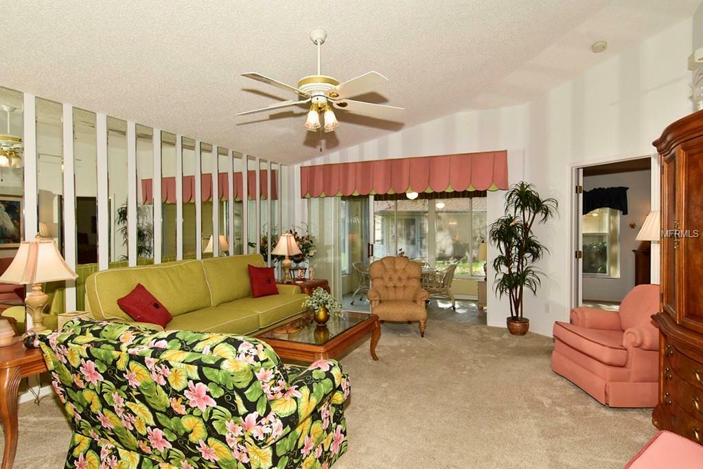 Property Photo:  2320 New Orchard Court  FL 33573 