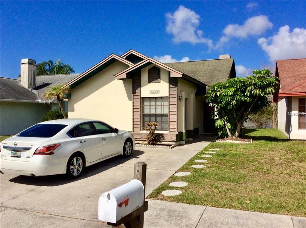 Property Photo: 11607 Sunshine Pond Road FL 33635
