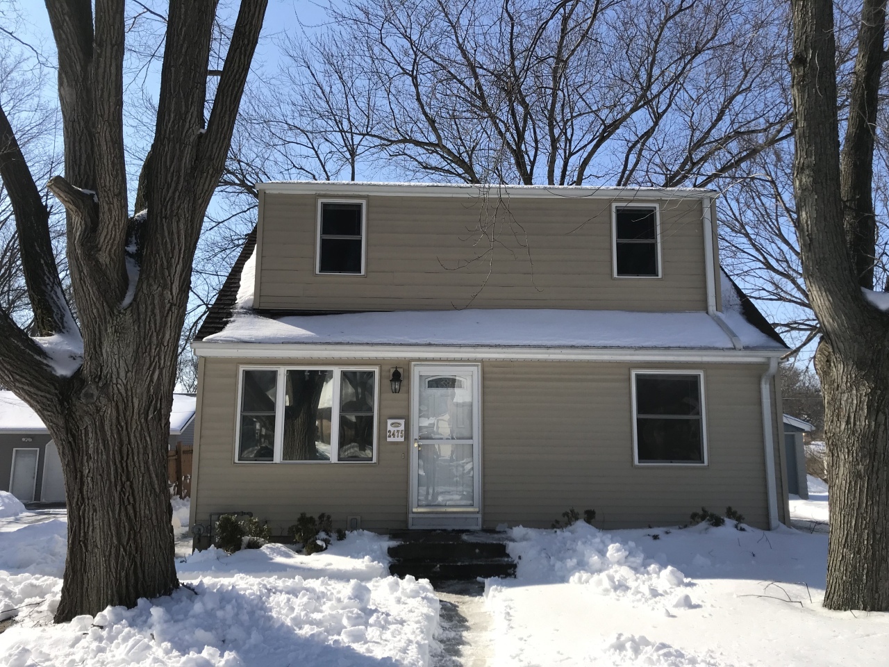 Property Photo:  2475 S 95th St  WI 53227 