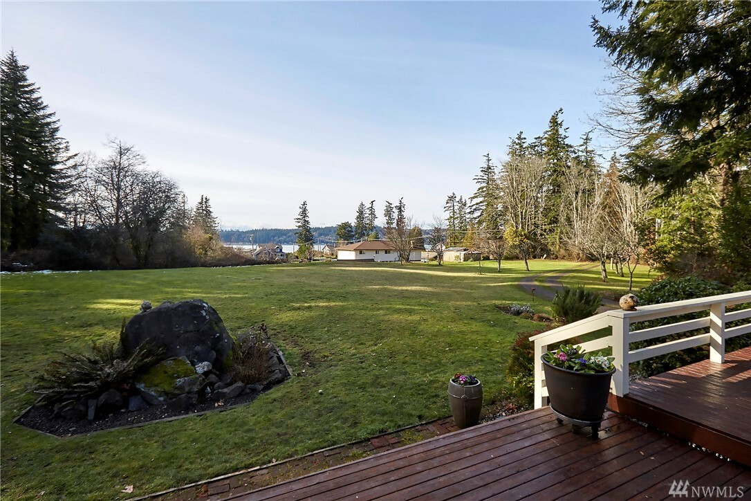 Property Photo:  6102 E Hilldale Rd  WA 98366 