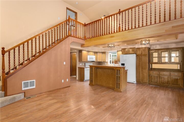 Property Photo:  2710 Pioneer Way E  WA 98404 