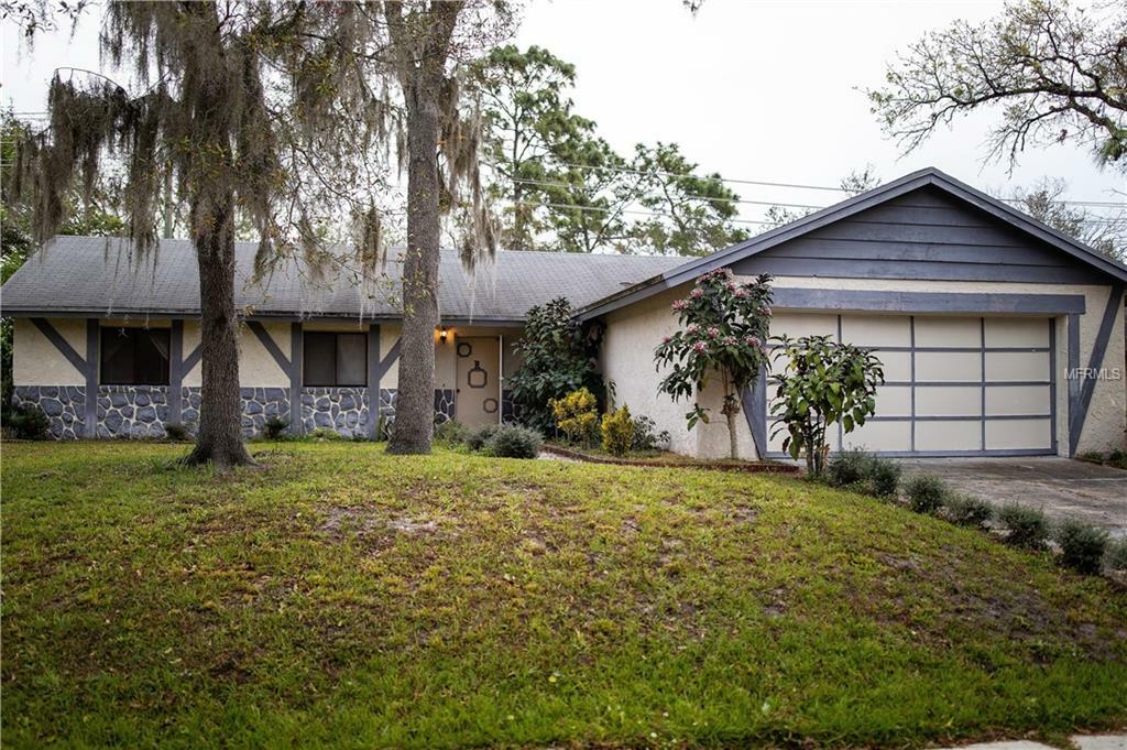 Property Photo:  721 Raven Avenue  FL 32750 