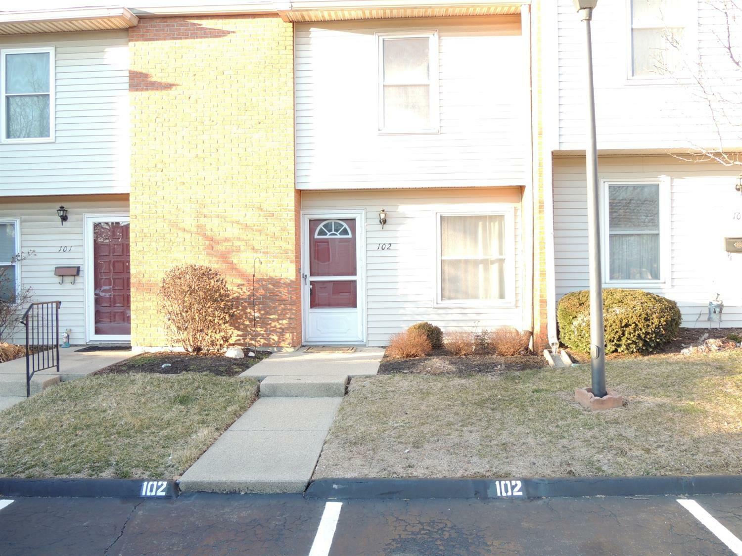 Property Photo:  4540 Shawnray Drive 102  OH 45044 