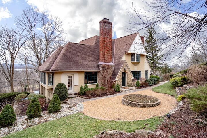 3735 Dogwood Lane  Columbia Twp OH 45213 photo
