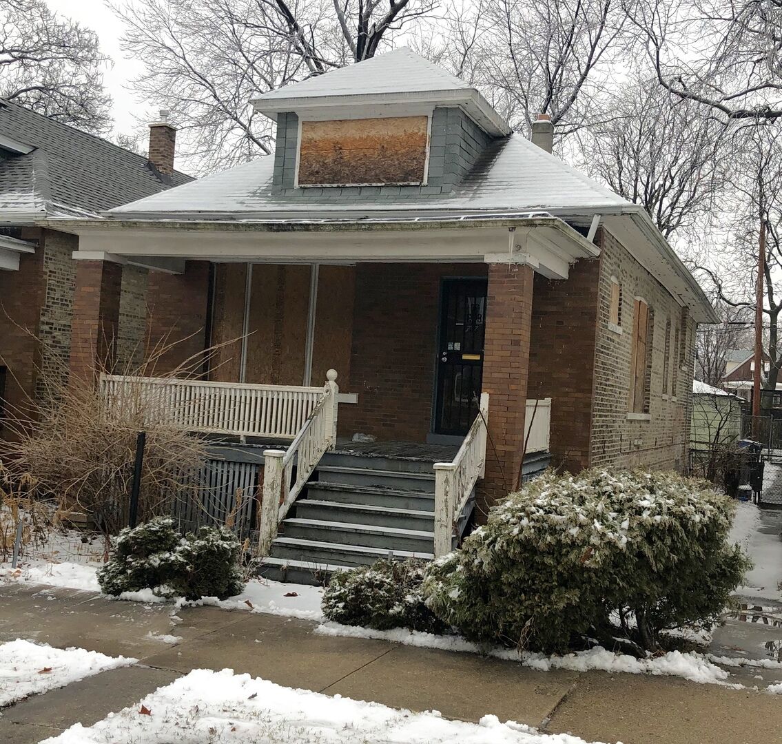 Property Photo:  7712 South Evans Avenue  IL 60619 