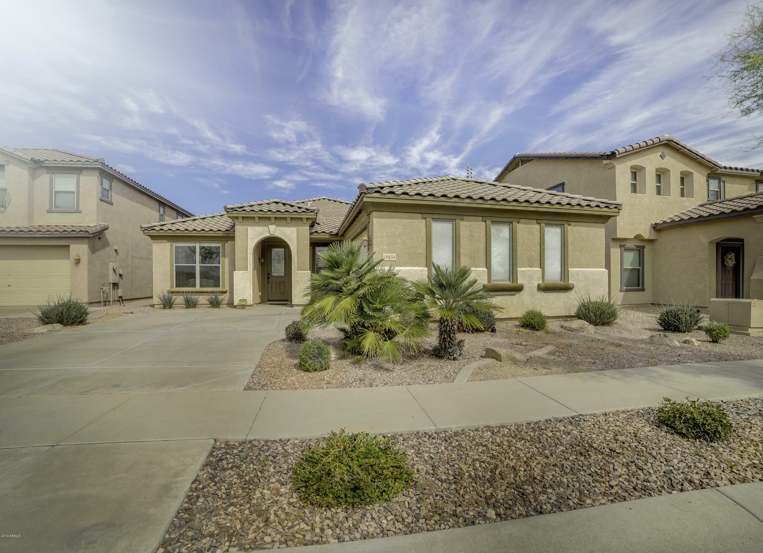 Property Photo:  18454 W Legend Drive  AZ 85374 