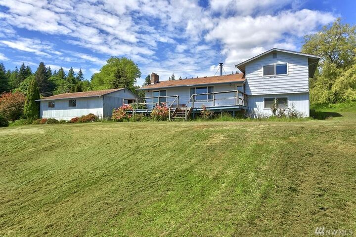 Property Photo: 7790 Cultus Bay Rd WA 98236